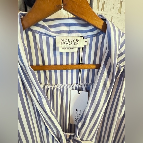 Molly Bracken Lydia Mini Dress Blue Whitee Stripe with Tie/ Bow Size Medium NWT - Picture 5 of 11